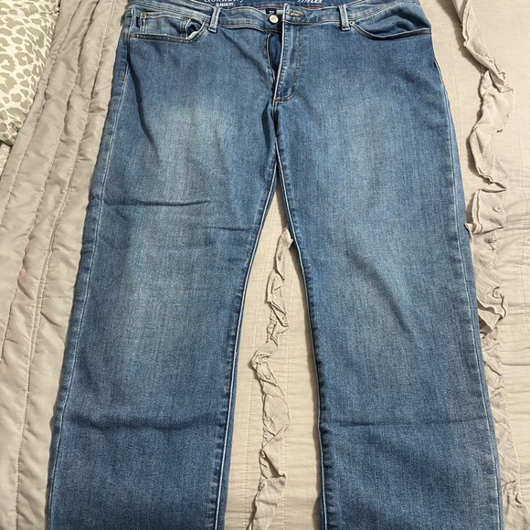 Crown and Ivy mens blue jeans - Picture 1 of 3